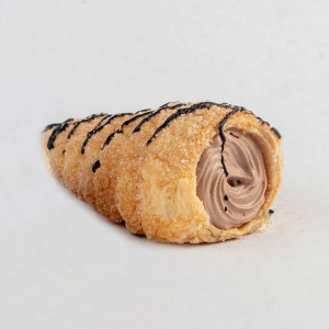 Butter Cream Horn - Chocolate 2 Pieces